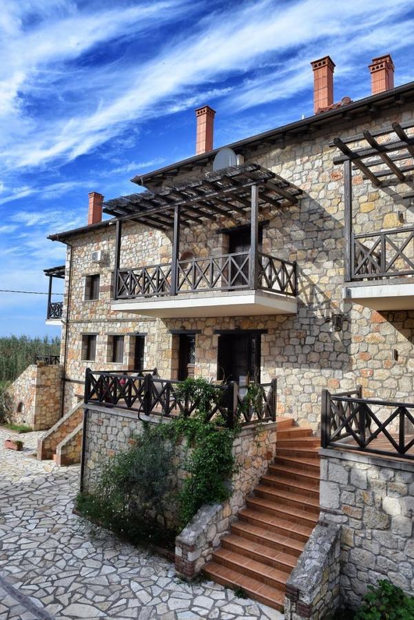 Sunstone Villas Psakoudia Exterior photo
